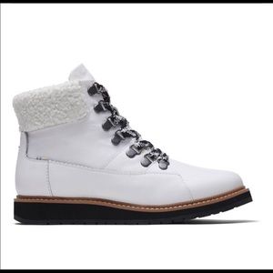 TOMS Waterproof White Women's Mesa Boots - SZ 7.5